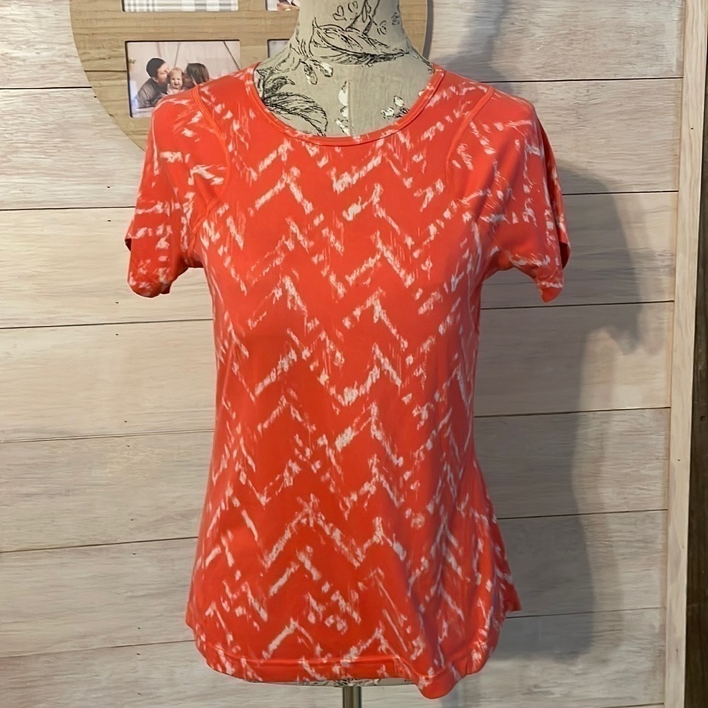 THE North Face Orange Top M